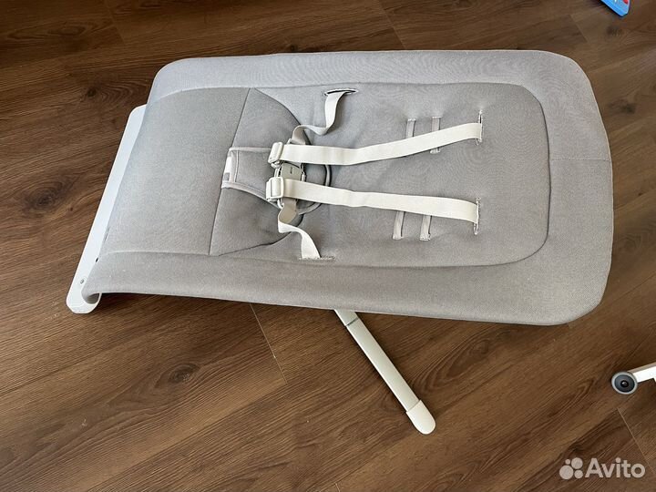 Шезлонг chicco Rhythm'n'Sound, cool grey