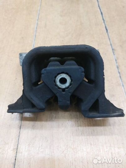 Подушка двигателя Opel Astra G Z16SE