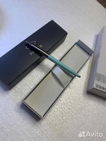 Шариковая ручка parker