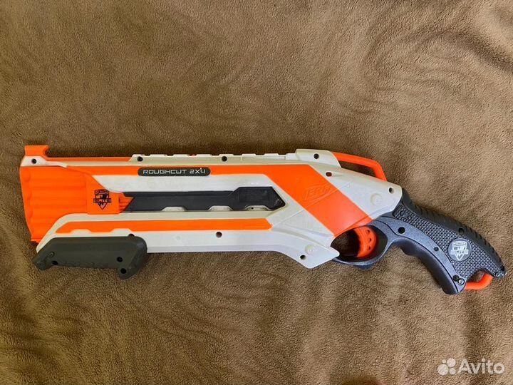 Бластер nerf