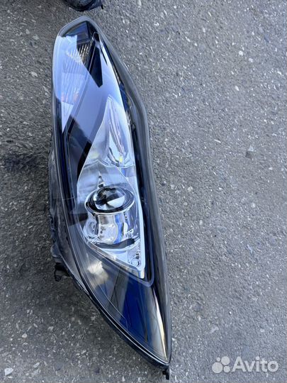 Фары на ford focus 3