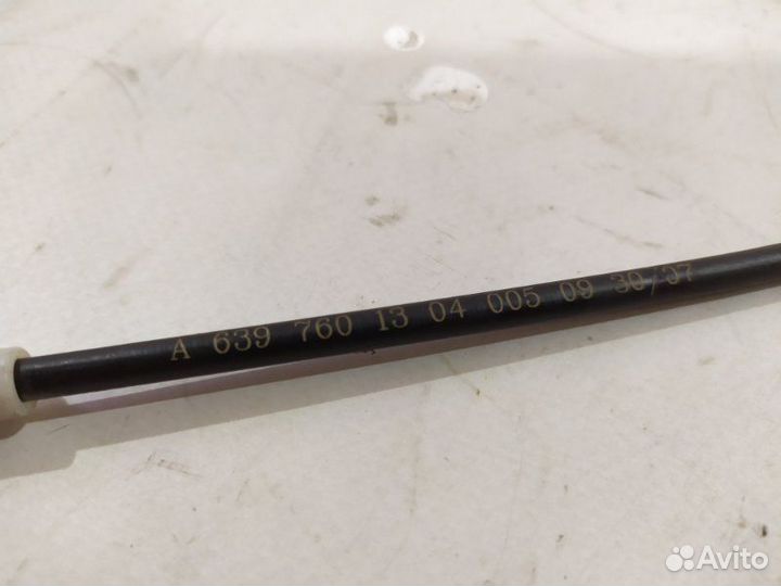 Трос замка багажника Mercedes Vito W639 2.1D 2007