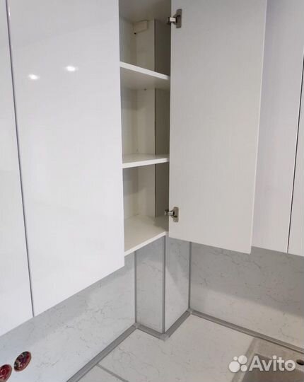 Кухня на заказ. Угловой гарнитур