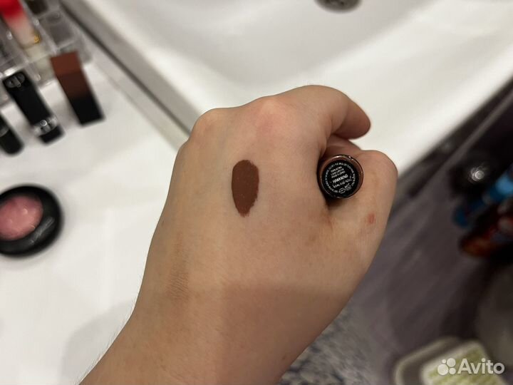 Люксовые помады и румяна