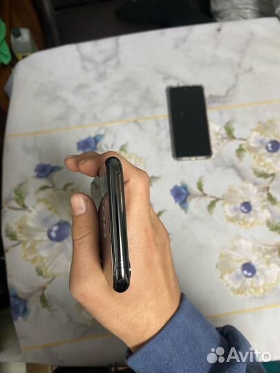 iPhone Xs, 256 ГБ
