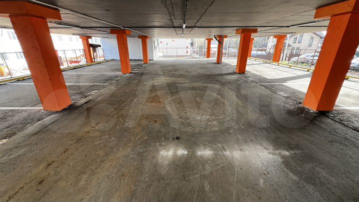 Машиноместо, 15 м²