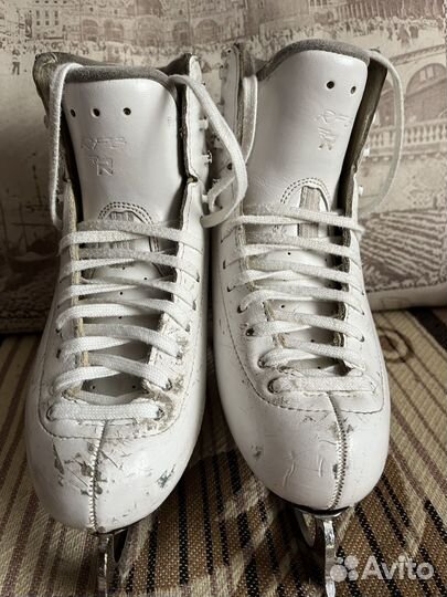 Фигурные коньки risport rf3 pro