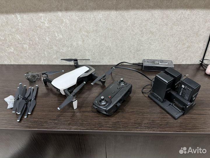 Квадрокоптер dji mavic air