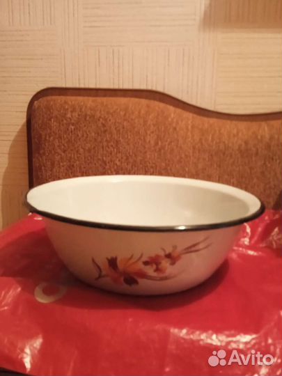 Кастрюли эмалированные СССР, новые