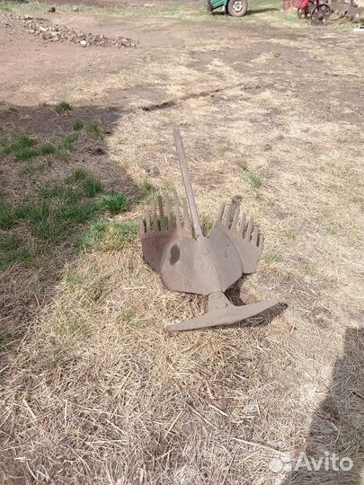 Культиватор окучник