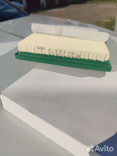 Воздушный фильтр 04E129620A