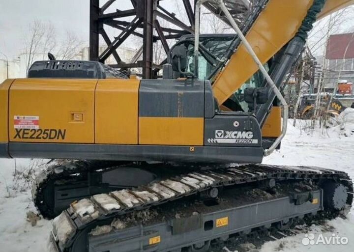 Гусеничный экскаватор XCMG XE225DN, 2023