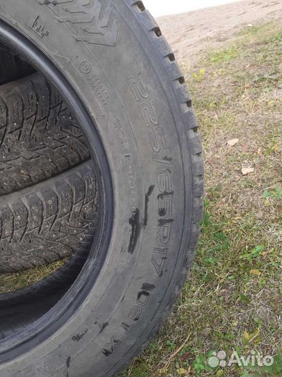 Nokian Tyres Hakkapeliitta 8 SUV 225/65 R17