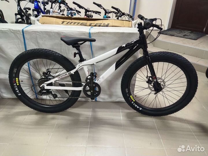 Новый велосипед (полуфэтбайк) 24