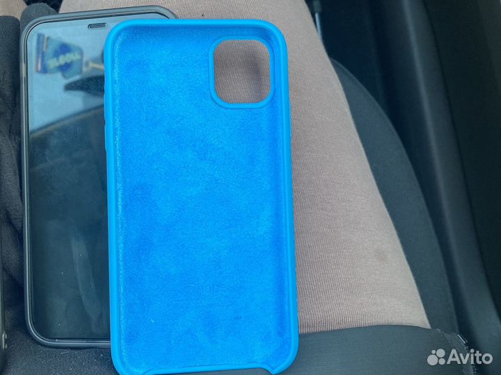 Бампер на iPhone 11