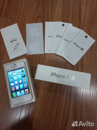 iPhone 4S, 32 ГБ
