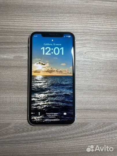 iPhone 11