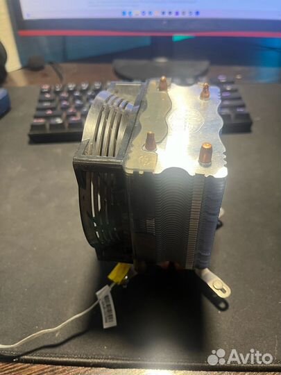 Продам боксовый куллер Cooler Master