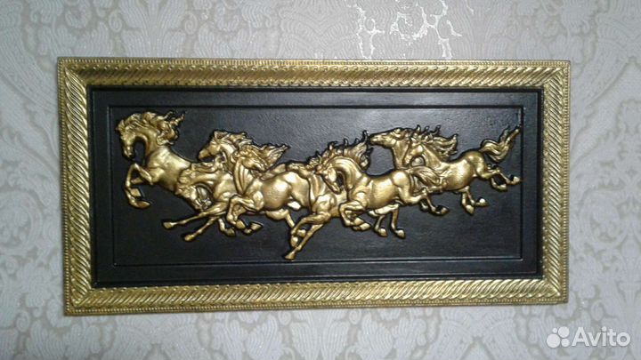 Панно барельефы