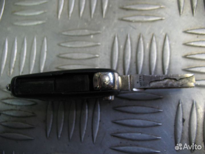Выкидной ключ Volkswagen Caddy 3 07г
