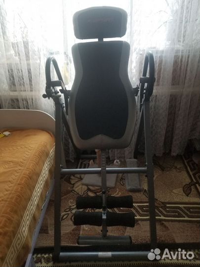Инверсионный стол для позвоночника