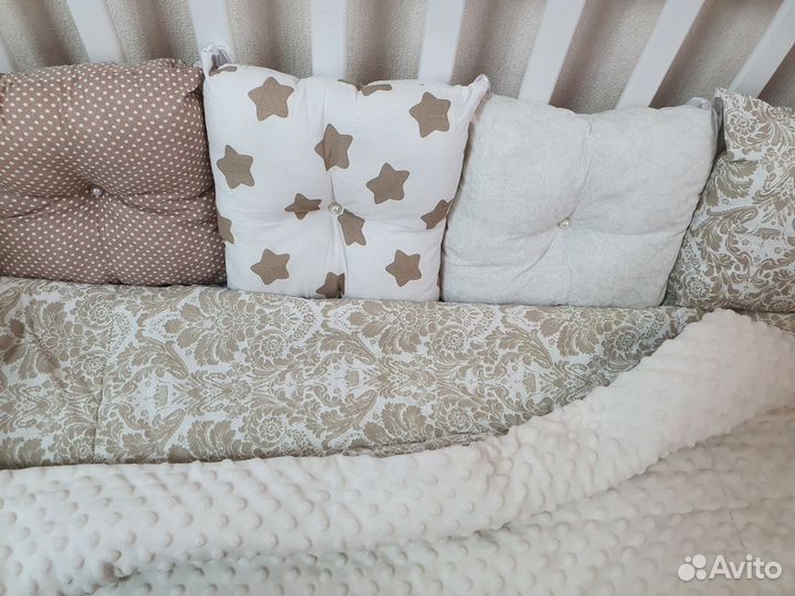 Бортики в детскую кроватку