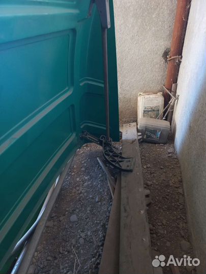 Спойлер кабины верхний 5490