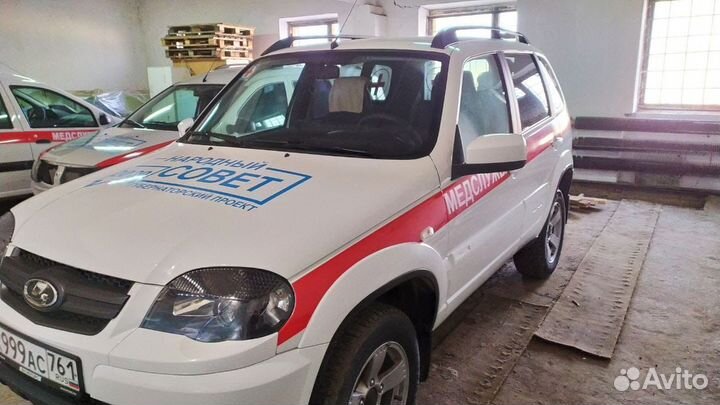 Наклейки на авто. Брендирование автомобилей