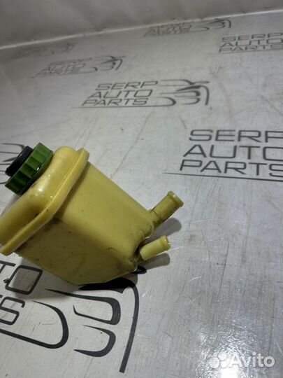 Бачок гидроусилителя Volkswagen Touareg 7L 3.2 BAA