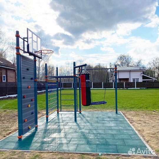 Спортивный уличный комплекс