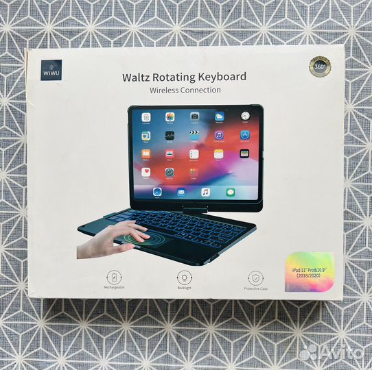 Клавиатура чехол WiWU на iPad 11