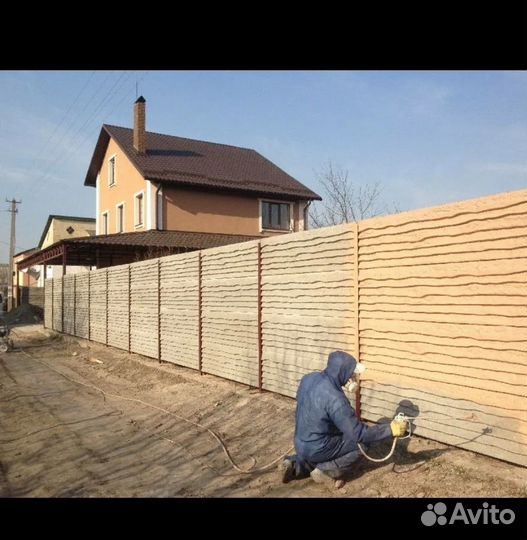 Услуга по покраске стен, заборов, домов, бань