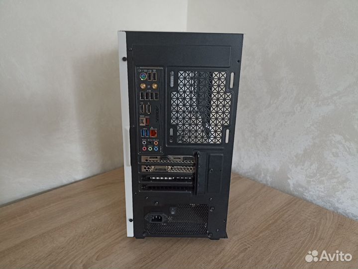 Полностью белый игрой пк i5 11400f