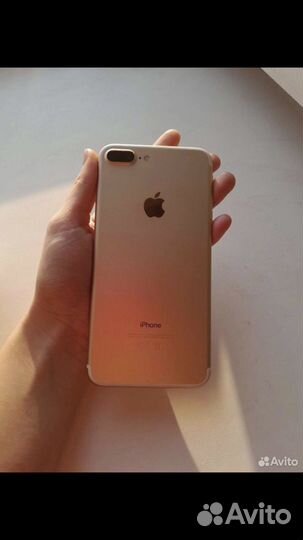 Телефон iPhone 7 plus