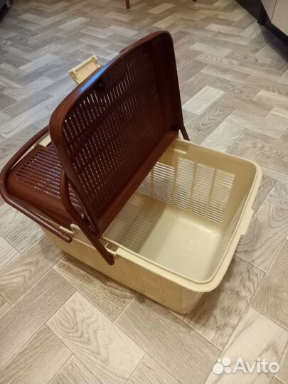 Переноска для животных пластиковая