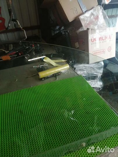 Переднее правое стекло Ford fusion