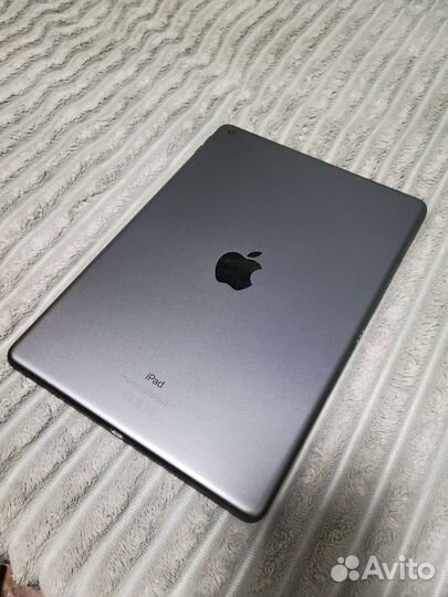 Планшет apple iPad 2019