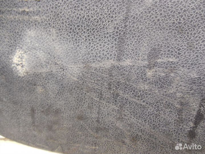 Обшивка двери багажника Fusion 2002-2012