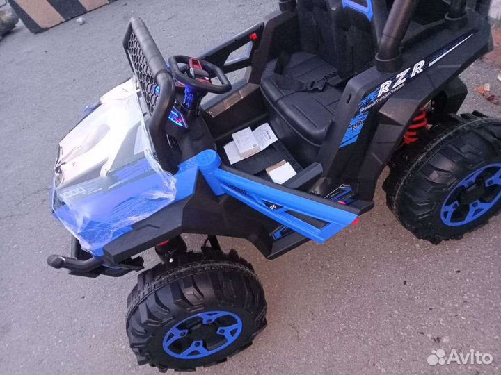Квадроцикл детский на аккумуляторе
