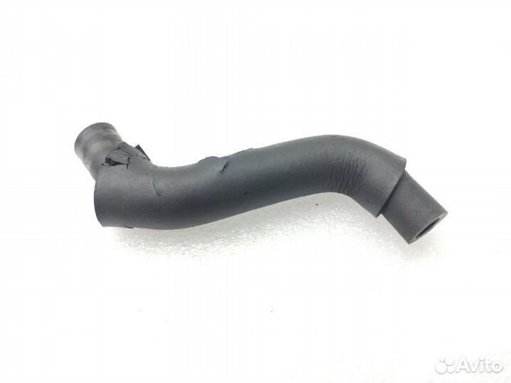 Патрубок системы охлаждения Mitsubishi Outlander