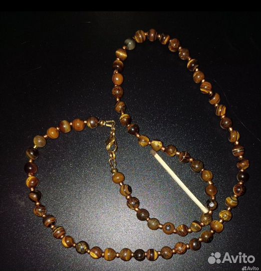 Бусы из натуральных камней