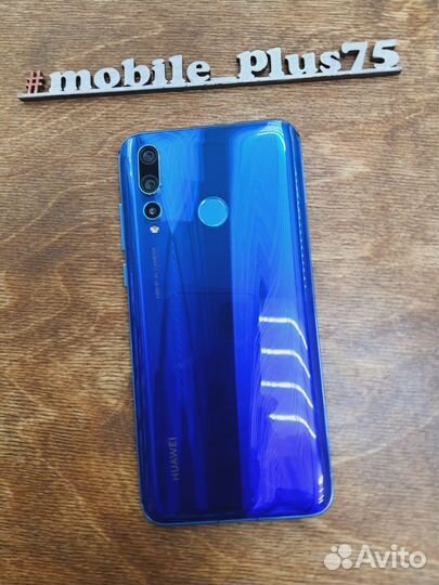 HUAWEI Nova 4, 8/128 ГБ