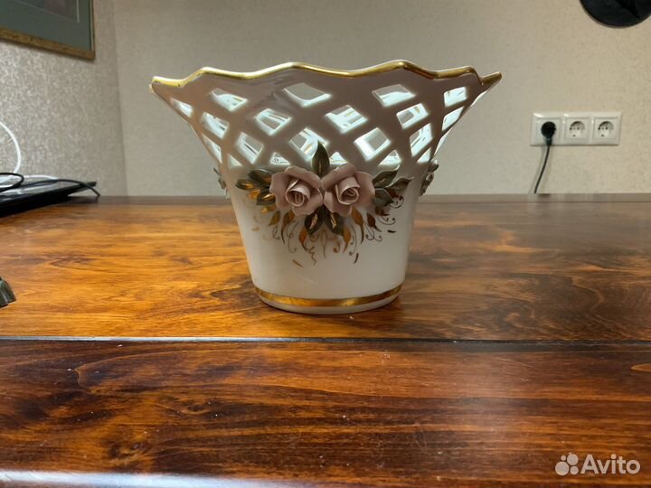 Фарфор Кисловодский. Сухарница и сахарница