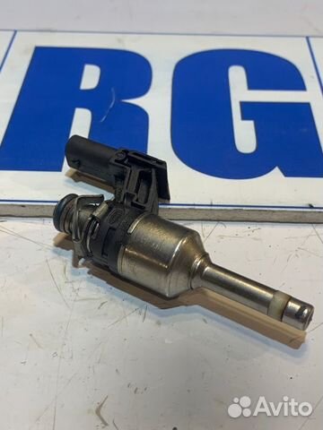 Форсунка топливная Skoda Yeti 1.2 cbzb 2011