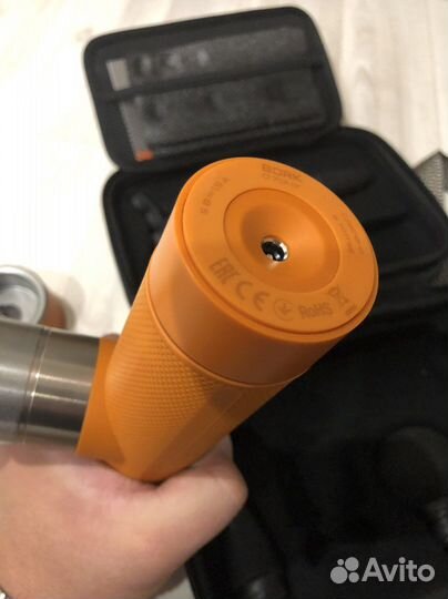 Перкусионный массажер bork D701 GG в идеале