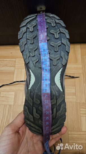 Кроссовки женские quechua