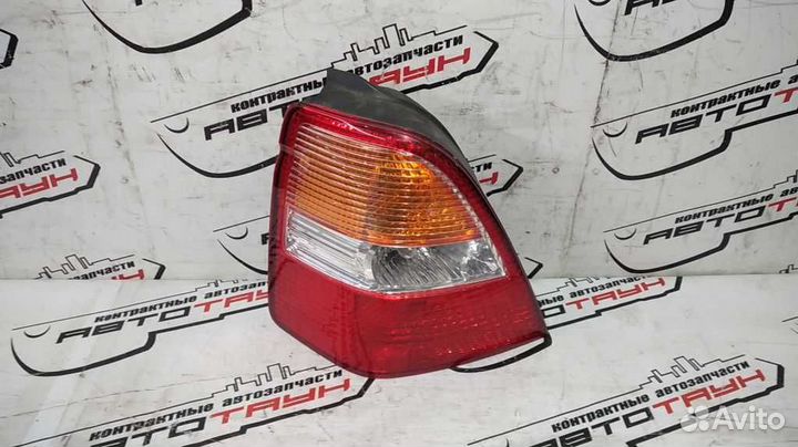 Фонарь honda odyssey RA6 RA7 RA8 RA9 P0711 желтый