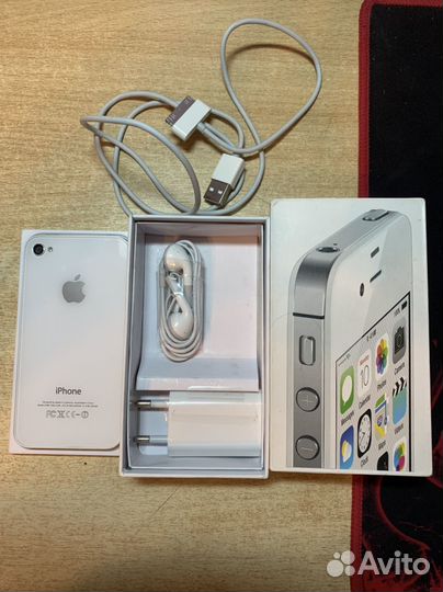 iPhone 4S, 16 ГБ