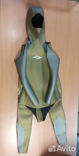 Гидрокостюм для фридайвинга