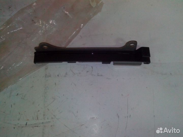 Успокоитель цепи Nissan 13091-AD210